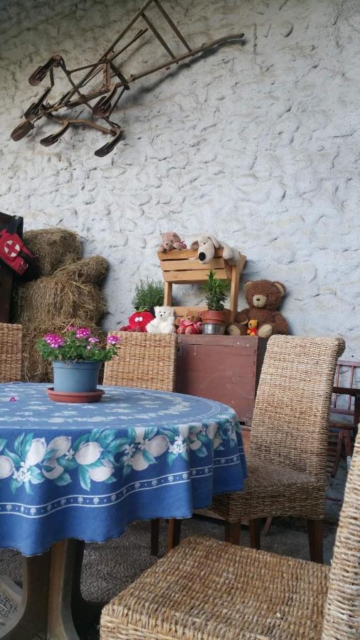 Basse-Cour De Montin Au 256 Chemin De La Rocaille A 38510 Vezeronce Curtin Bed & Breakfast Morestel Luaran gambar