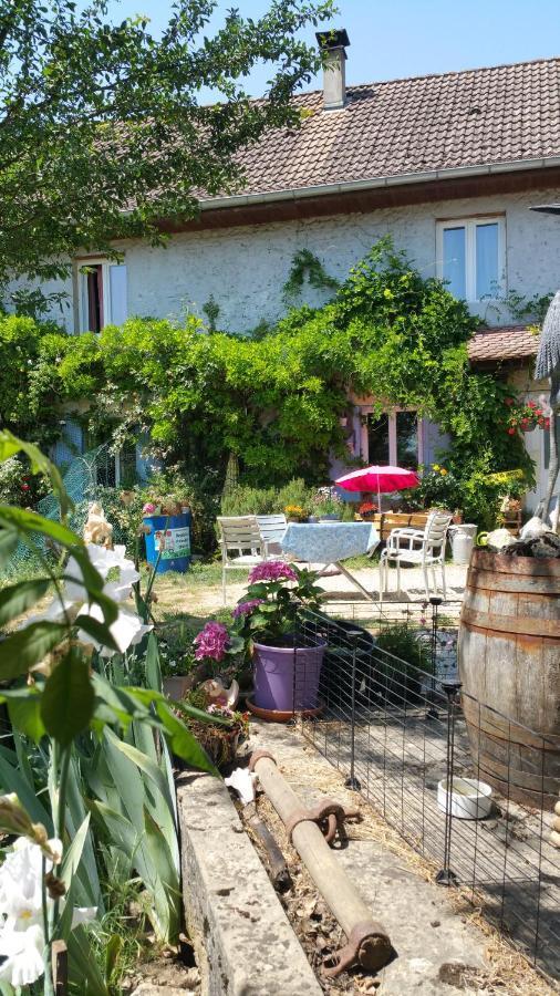 Basse-Cour De Montin Au 256 Chemin De La Rocaille A 38510 Vezeronce Curtin Bed & Breakfast Morestel Luaran gambar