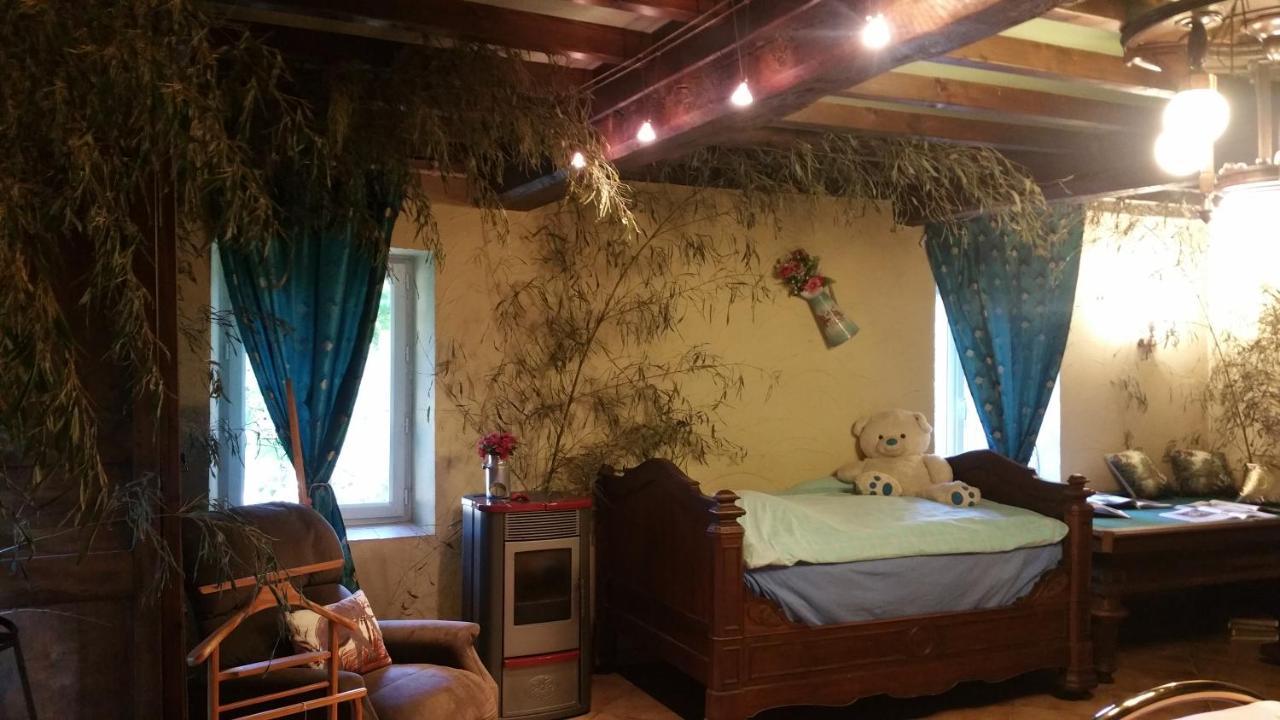 Basse-Cour De Montin Au 256 Chemin De La Rocaille A 38510 Vezeronce Curtin Bed & Breakfast Morestel Luaran gambar
